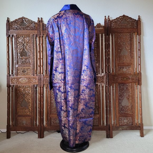 NWT Longevity Asian embroidered blue robe, size 48 XL - Picture 4 of 14